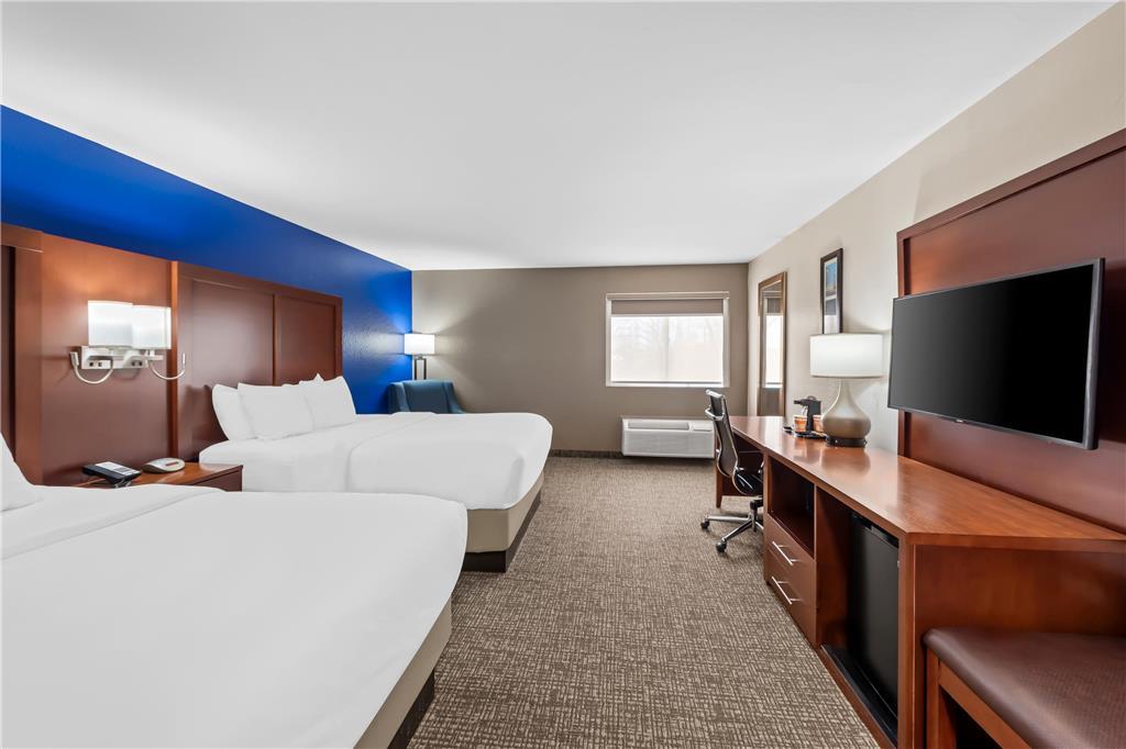 Comfort Inn & Suites Fairborn Near Wright Patterson Afb Oda fotoğraf