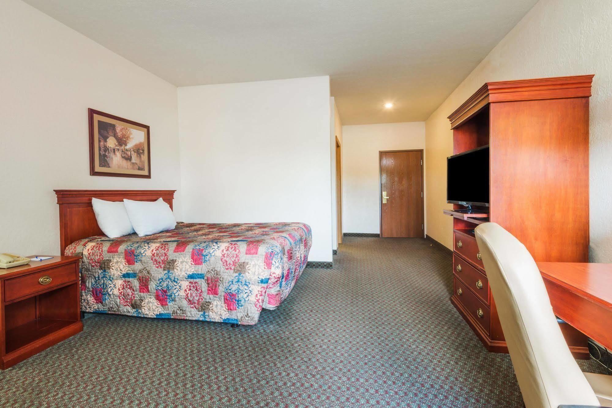 Comfort Inn & Suites Fairborn Near Wright Patterson Afb Dış mekan fotoğraf