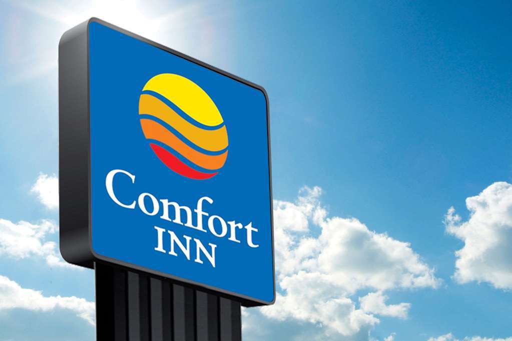 Comfort Inn & Suites Fairborn Near Wright Patterson Afb Dış mekan fotoğraf
